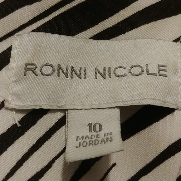 Ronnie Nicole - Picture 7 of 7